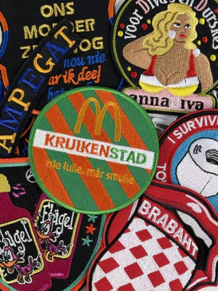 Carnavals-emblemen-bij-FerryGut
